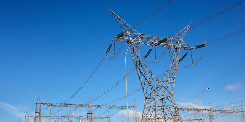 CMSE antecipa 1,8 GW para reforçar rede elétrica diante do risco do El Niño
