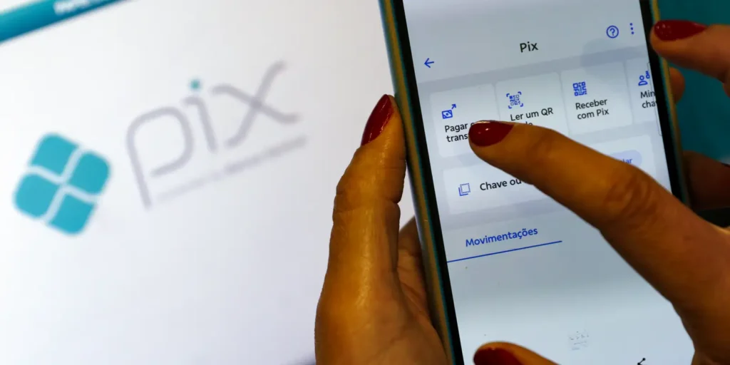 FMI exalta Pix e recomenda autonomia financeira ao Banco Central