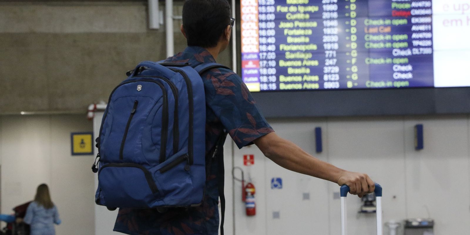 Receita Federal lança sistema que acelera desembarque de passageiros