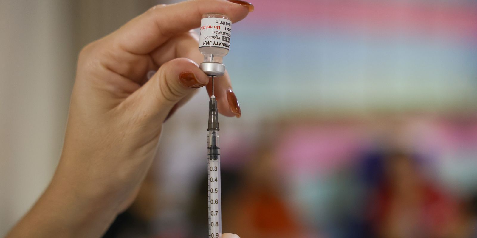 Vacina corta quase metade dos casos de HPV entre jovens no Brasil