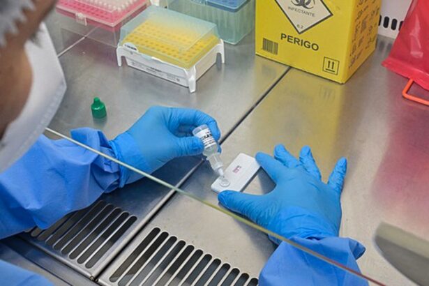 Anvisa atualiza regras para laboratórios de controle de qualidade