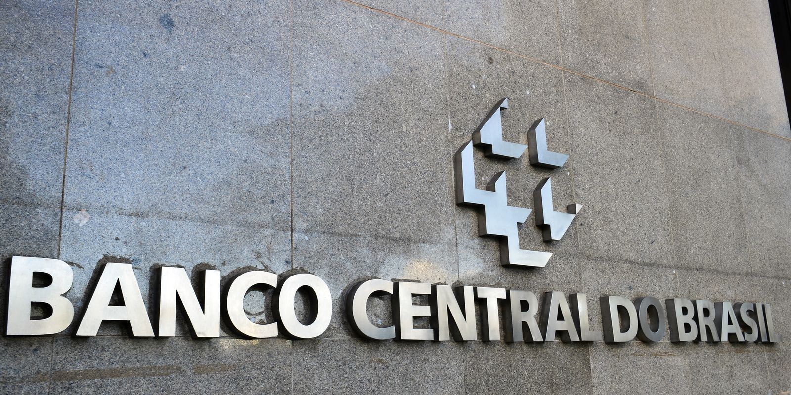 BC liquida empresas do Grupo Simpala e bloqueia bens de controladores