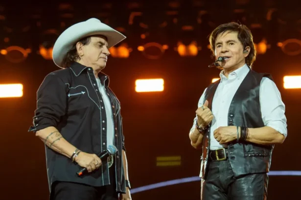 Chitãozinho & Xororó assumem embaixada da Festa do Peão de Barretos 2027