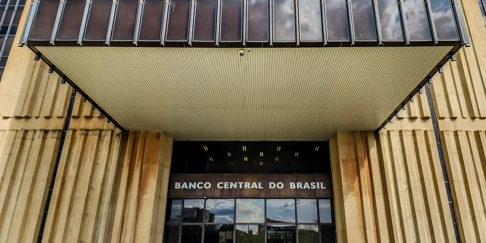 Copom corta Selic para 14% e estimula retomada da economia