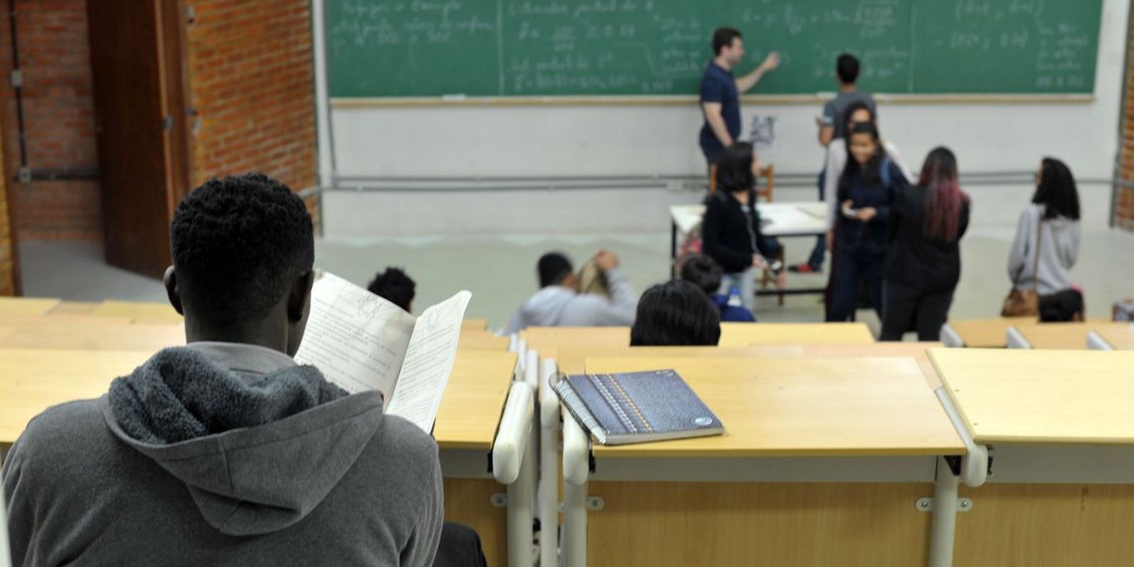 Fies convoca estudantes da lista de espera a partir desta sexta