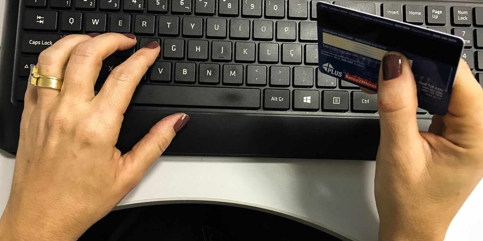 Governo cria Sicx e libera e-commerce nas compras federais