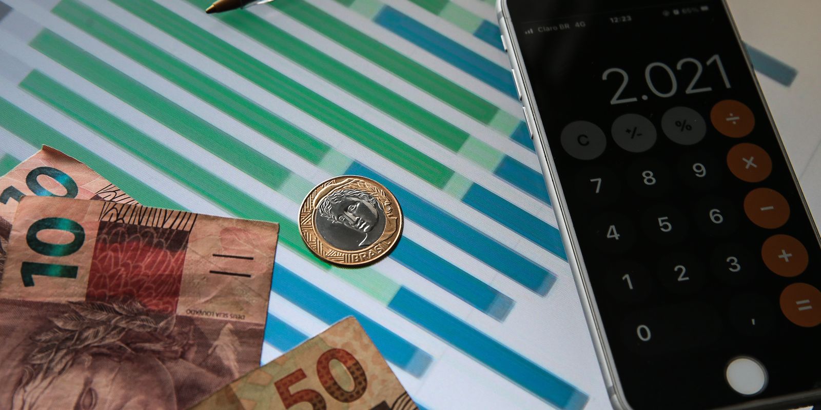 Mercado reduz projeções: Selic a 13,75% e inflação em queda para 2026