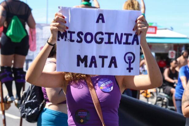 Pesquisa aponta violência política contra vereadoras nas Câmaras