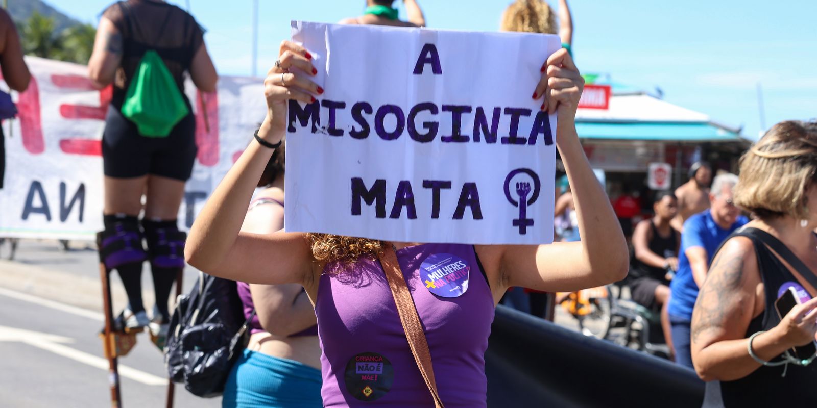 Pesquisa aponta violência política contra vereadoras nas Câmaras