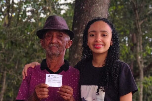 Quilombolas vão às urnas: jovem de 16 anos vota pela primeira vez