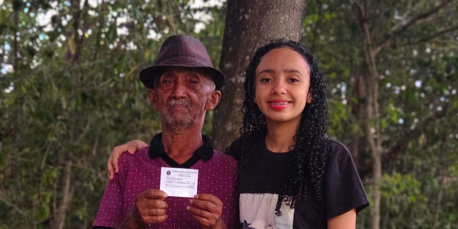 Quilombolas vão às urnas: jovem de 16 anos vota pela primeira vez