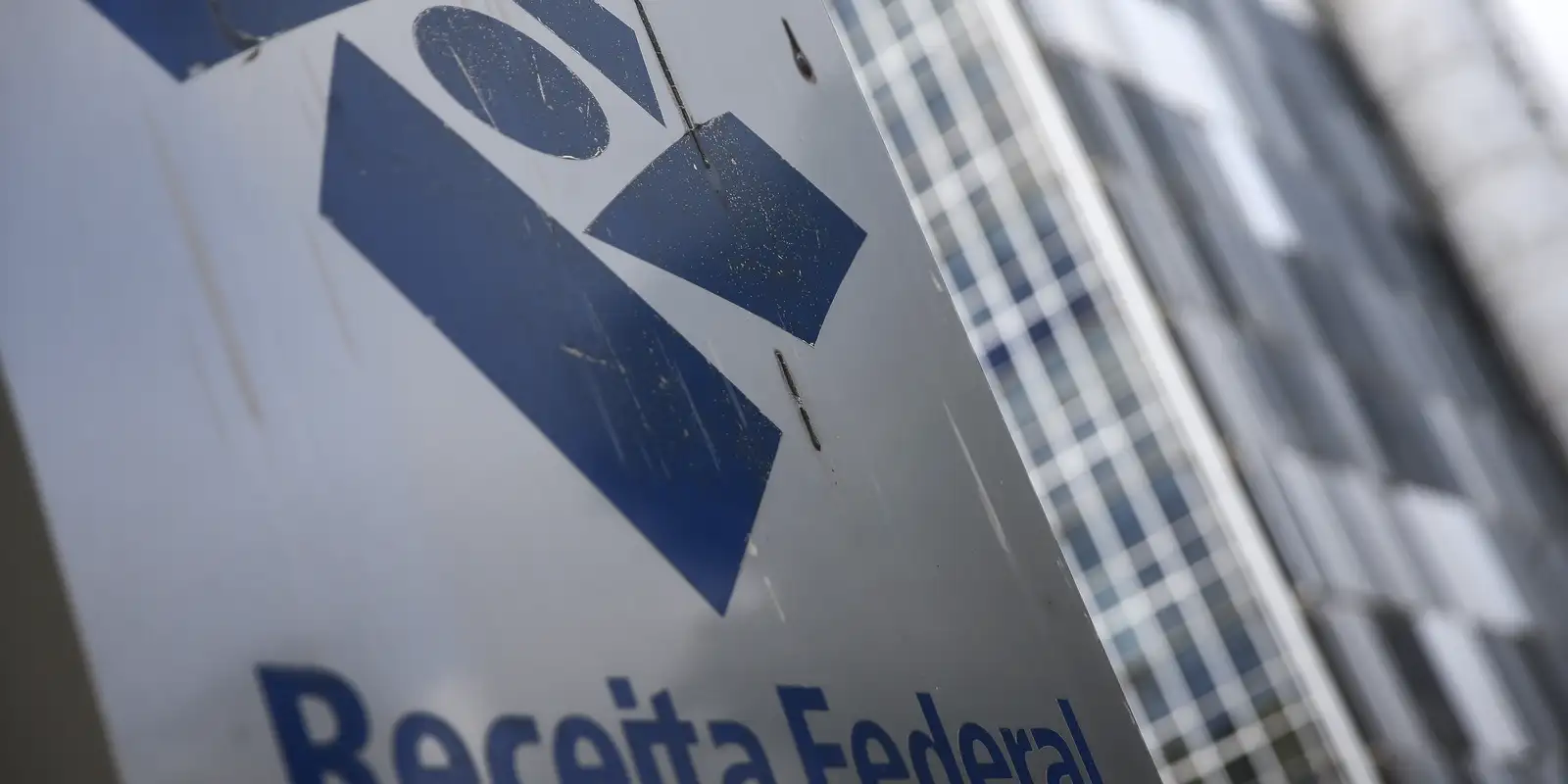Receita paga R$1,24 bi a 521.935 contribuintes no último lote do IR