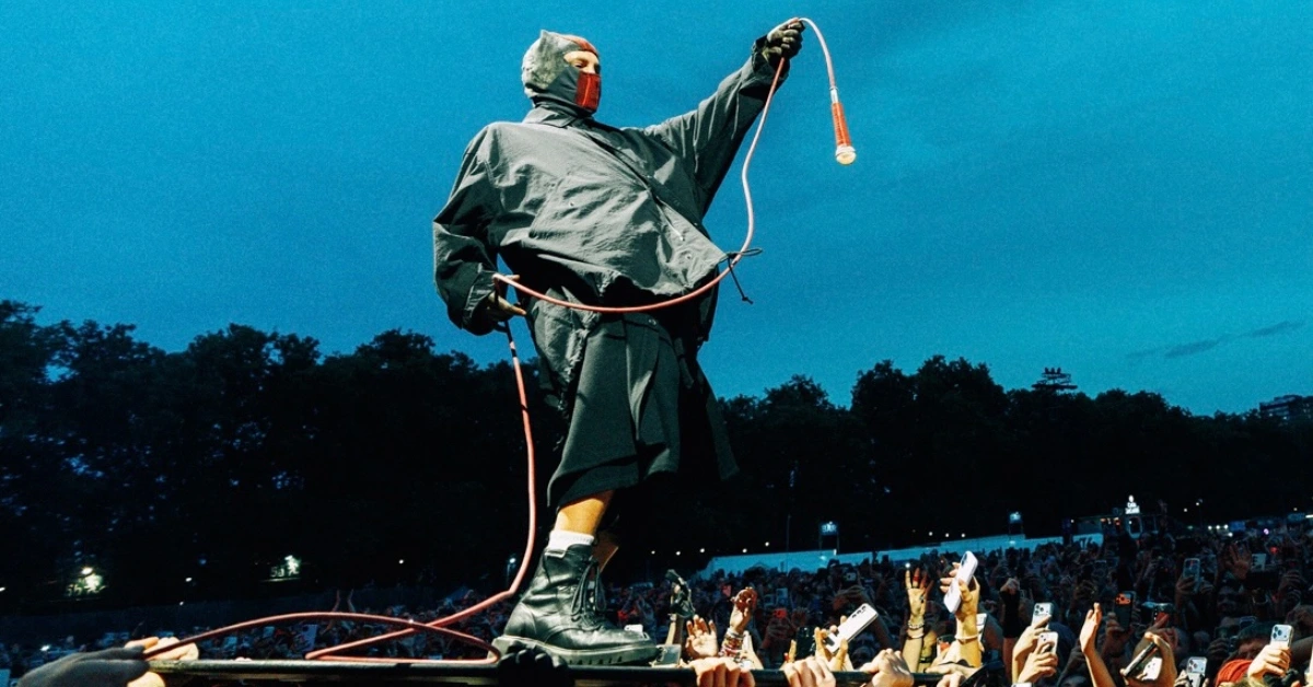 Twenty One Pilots esquenta para Rock in Rio com show variado em Londres