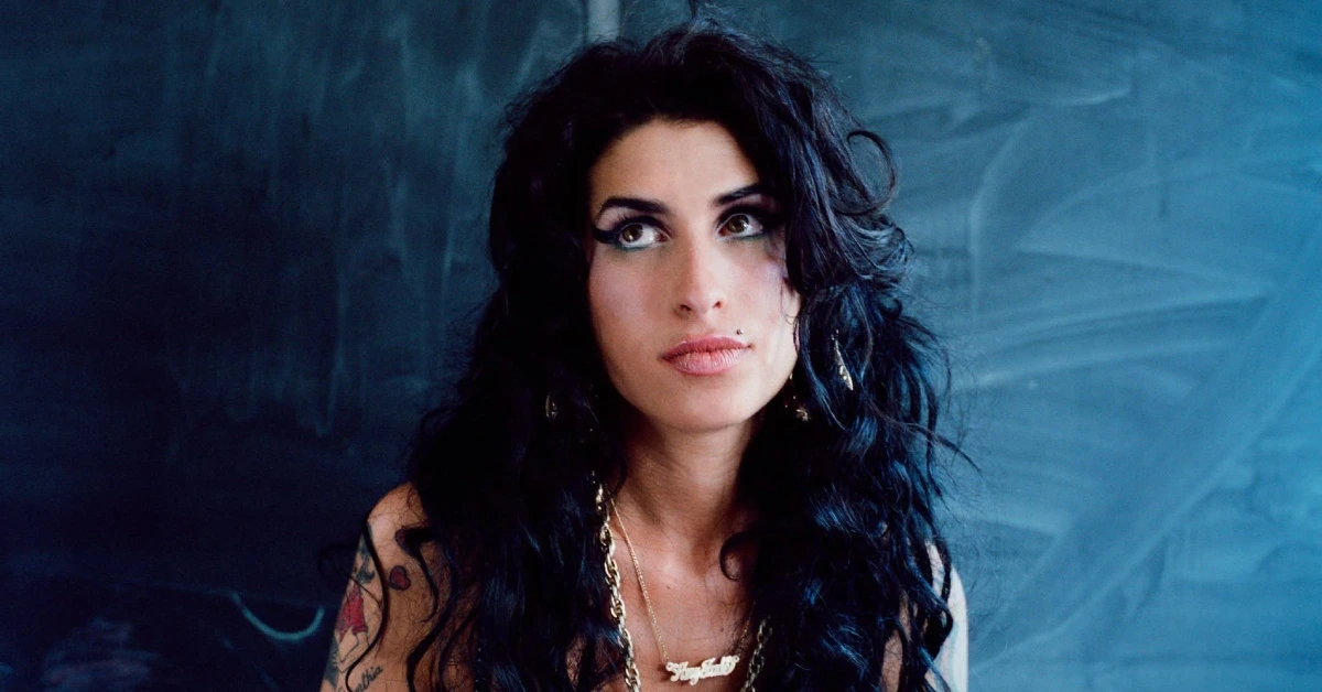 Banda original de Amy e convidadas celebram 20 anos de Back to Black em Londres
