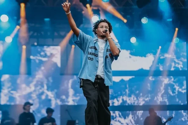 Brunno Ramos integra faixa de Sarah Farias e leva trap ao hino Eu Creio em Deus