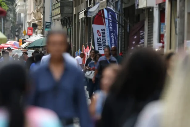 Candidaturas de autistas disparam para 70 nas eleições 2026
