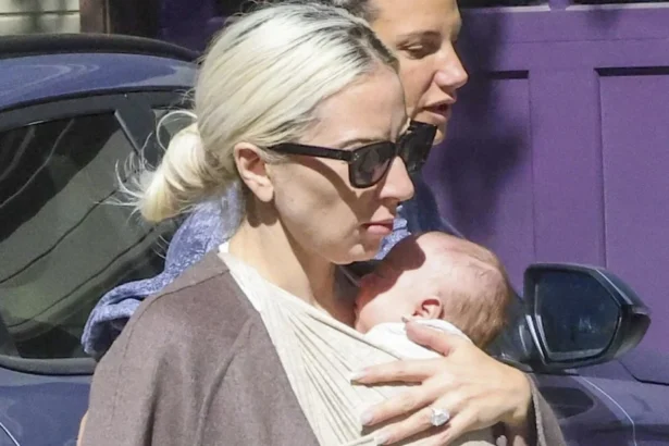Certidão revela nascimento da filha de Lady Gaga e Michael Polansky