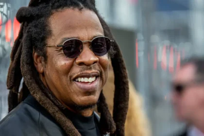 Classificamos as 14 faixas que fizeram história no álbum de estreia de Jay‑Z