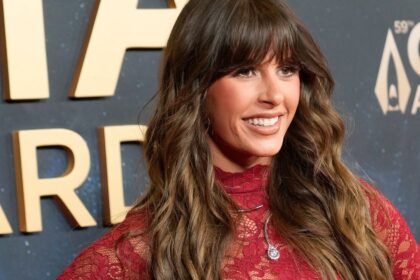 Ella Langley conquista 24 semanas no topo do Hot 100