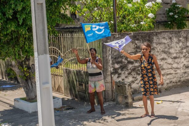Movimento da carreata em via da capital sergipana