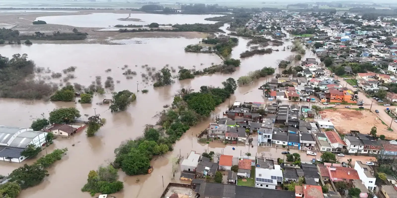 Governo libera R$ 64 milhões para socorrer famílias atingidas pelo El Niño