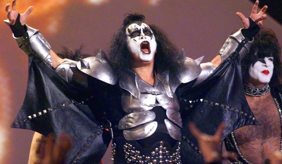 IEBA homenageia Gene Simmons com prêmio pelo conjunto da obra em Nashville