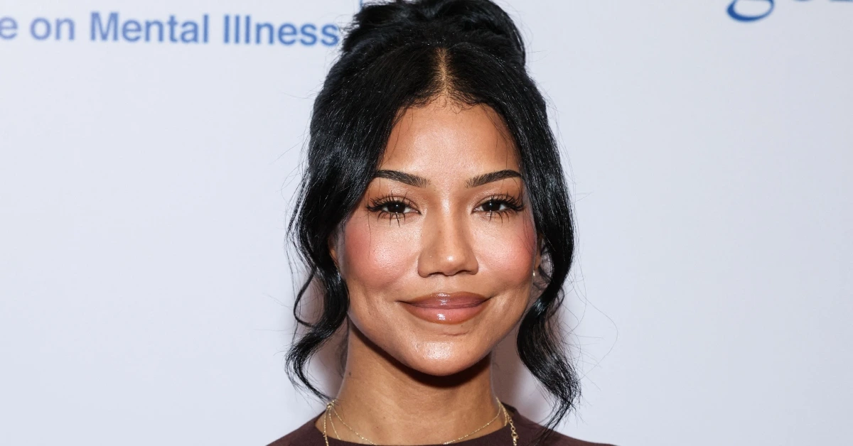 Jhené Aiko alcança o 1º lugar da Billboard 200 com Westside Whimsy