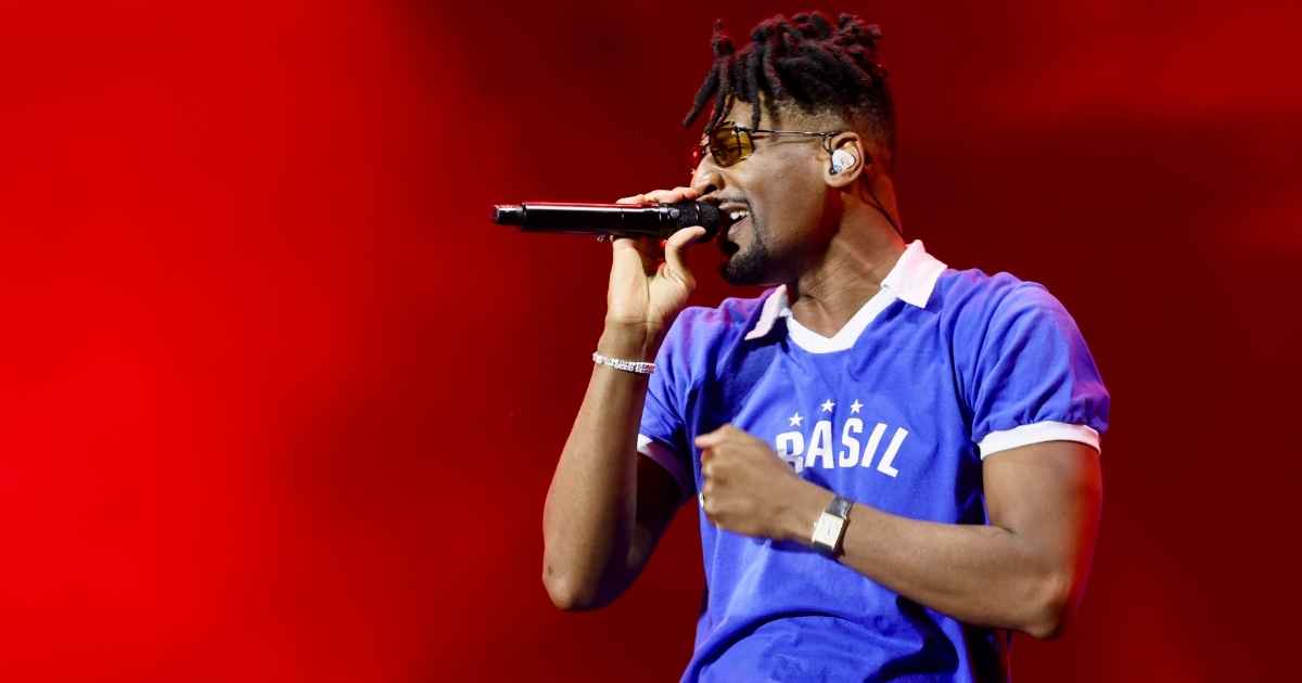 Jon Batiste une samba, soul e jazz em estreia vibrante no Rock in Rio