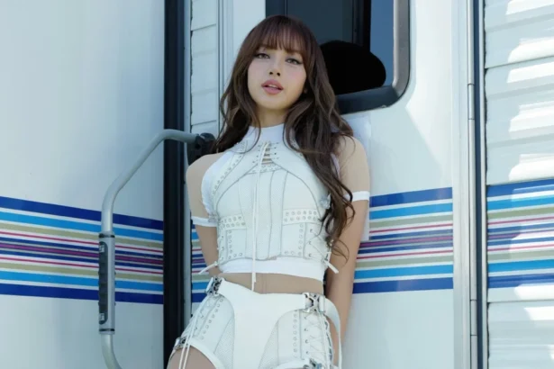 LISA confronta polêmica de vídeos antigos de BLACKPINK no novo documentário