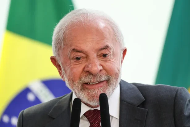 Lula cobra quebra total do sigilo das investigações do caso Master