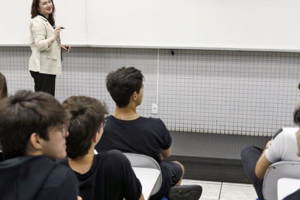 Mais de 625 mil prestam Prova Nacional Docente neste domingo (20)