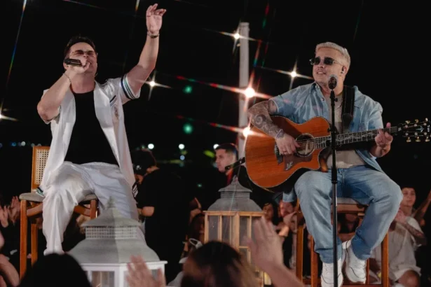 Matheus e Kauan gravam 'Astral – Na Praia' em Brasília após 10 anos