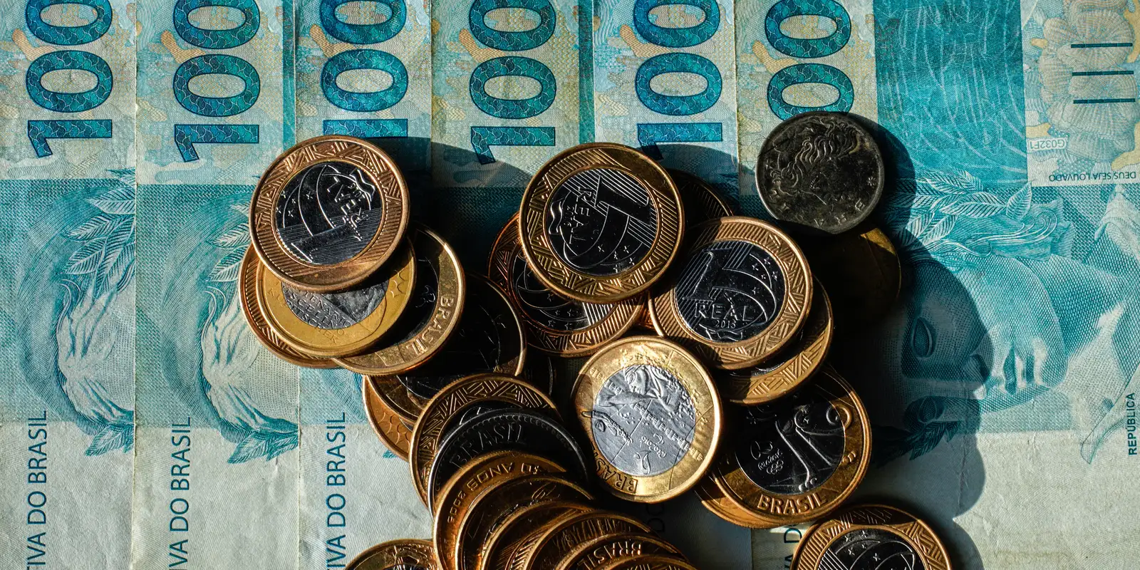 R$5,65 bilhões esquecidos em bancos; descubra se você tem crédito