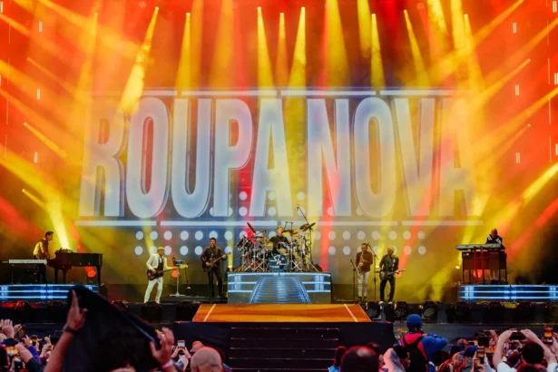 Roupa Nova volta ao Rock in Rio e comanda coro de sucessos