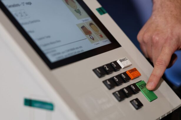 Saiba como votar em 2026: quantos candidatos escolher e ordem na urna