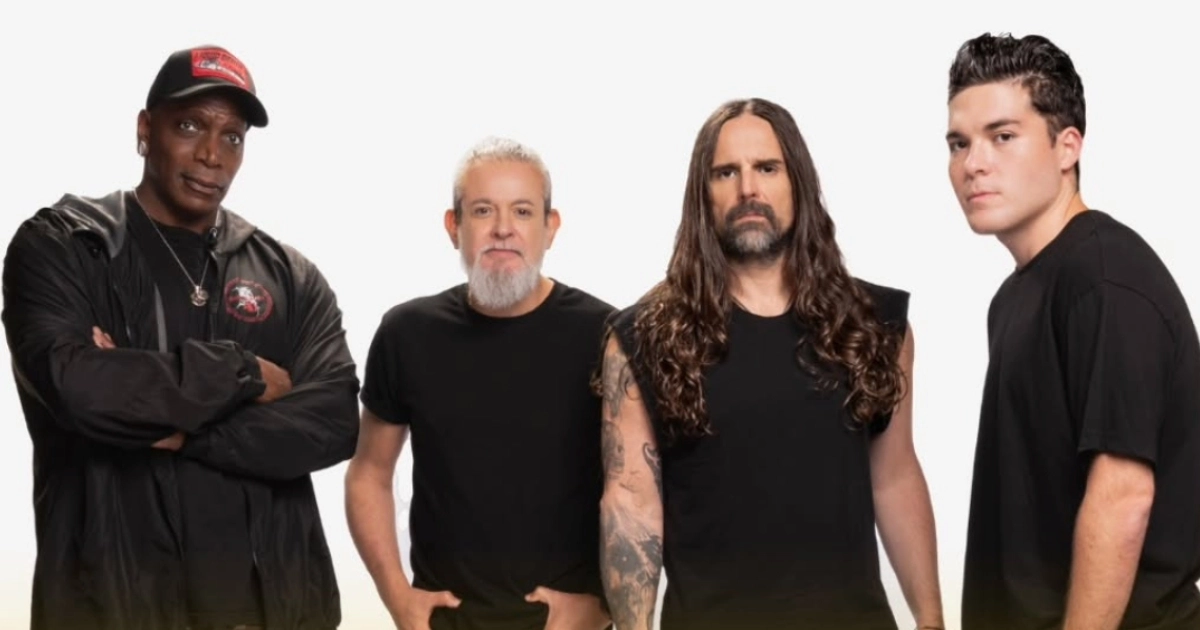 Sepultura se despede do Rock in Rio com repertório de Derrick Green