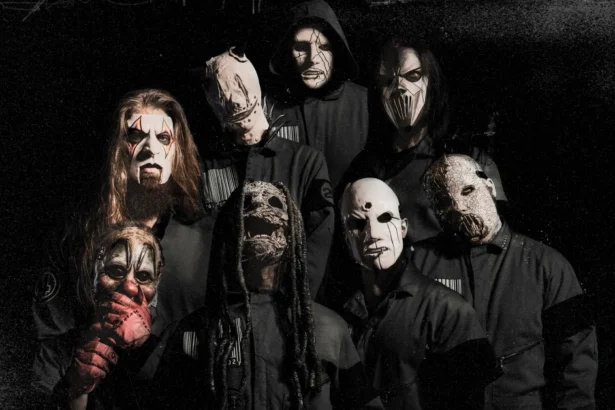 Slipknot lança 'Arsenal' e estreia clipe com Jackson White