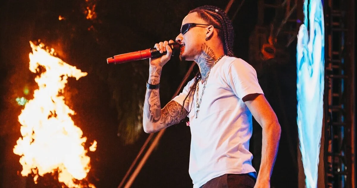 Theuzinho lança 'A Favela Tá Gostosa 6.0' com hits de Luan em arrocha