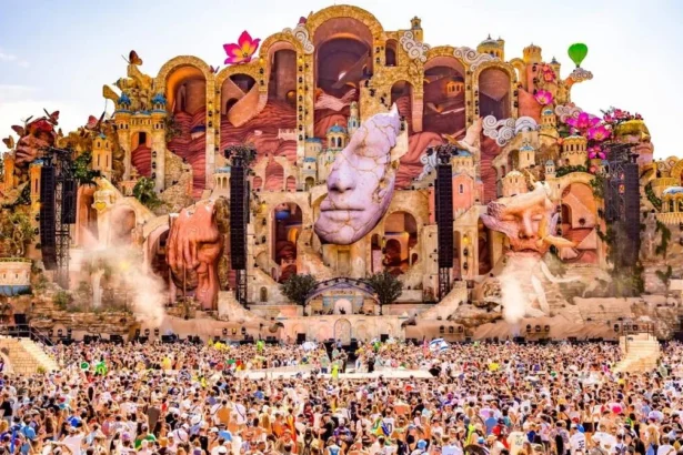 Tomorrowland lança 'A Lenda da Consciência' em português no Brasil