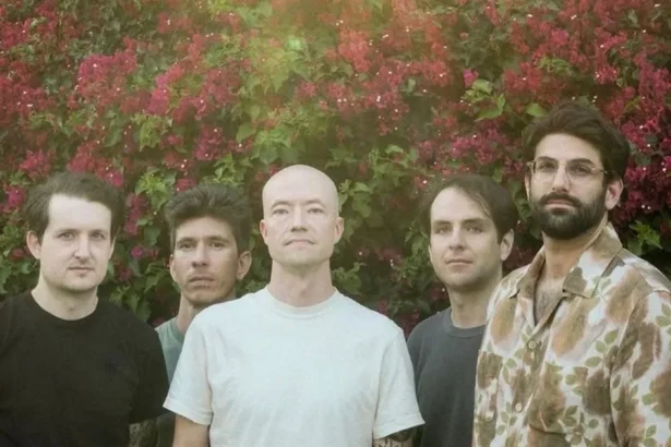 Touché Amoré revisita 'Stage Four' em show único no Cine Joia