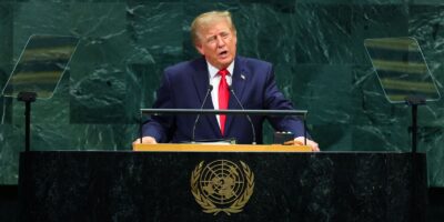 Trump ameaça intervir militarmente na América Latina e Caribe