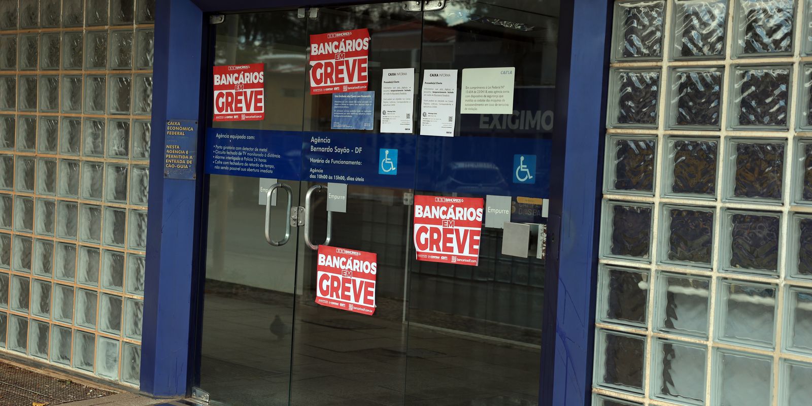TST mantém 60% dos funcionários da Caixa em atividade durante greve