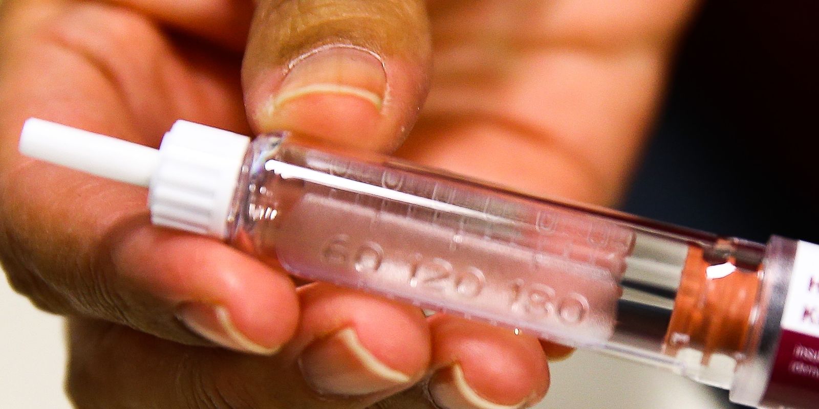 Anvisa bloqueia venda de insulina irregular e ordena recolhimento