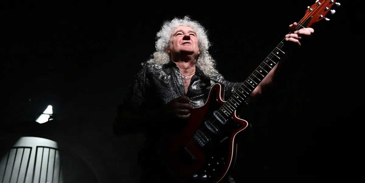 Brian May renuncia às turnês: prioriza família e astrofísica aos 79