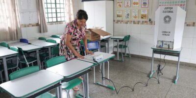 Campanha de rua encerra às 22h neste sábado, véspera do 1º turno