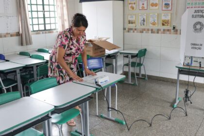 Campanha de rua encerra às 22h neste sábado, véspera do 1º turno