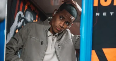 Cantor baiano Netto Brito chega ao Top 100 com 'Mega Hair'