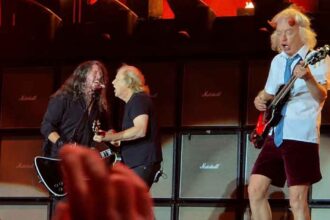 Dave Grohl se junta ao AC/DC e canta Highway to Hell no MetLife