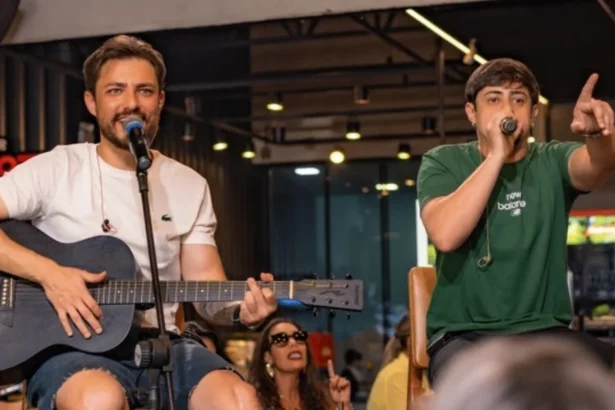 Lucas & Higor levam 'Flash' ao Villa Country (SP) em 8 de outubro